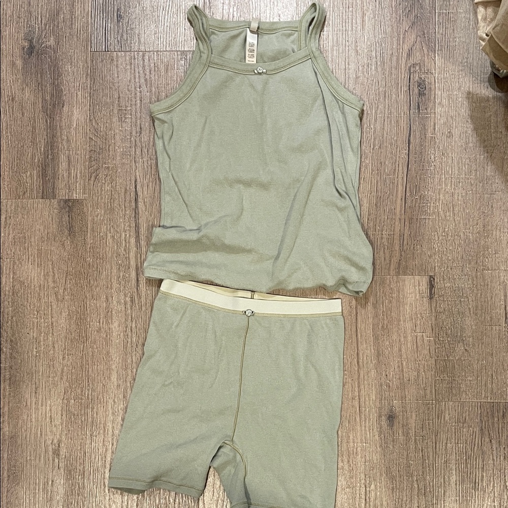 Skims pointelle biker shorts set